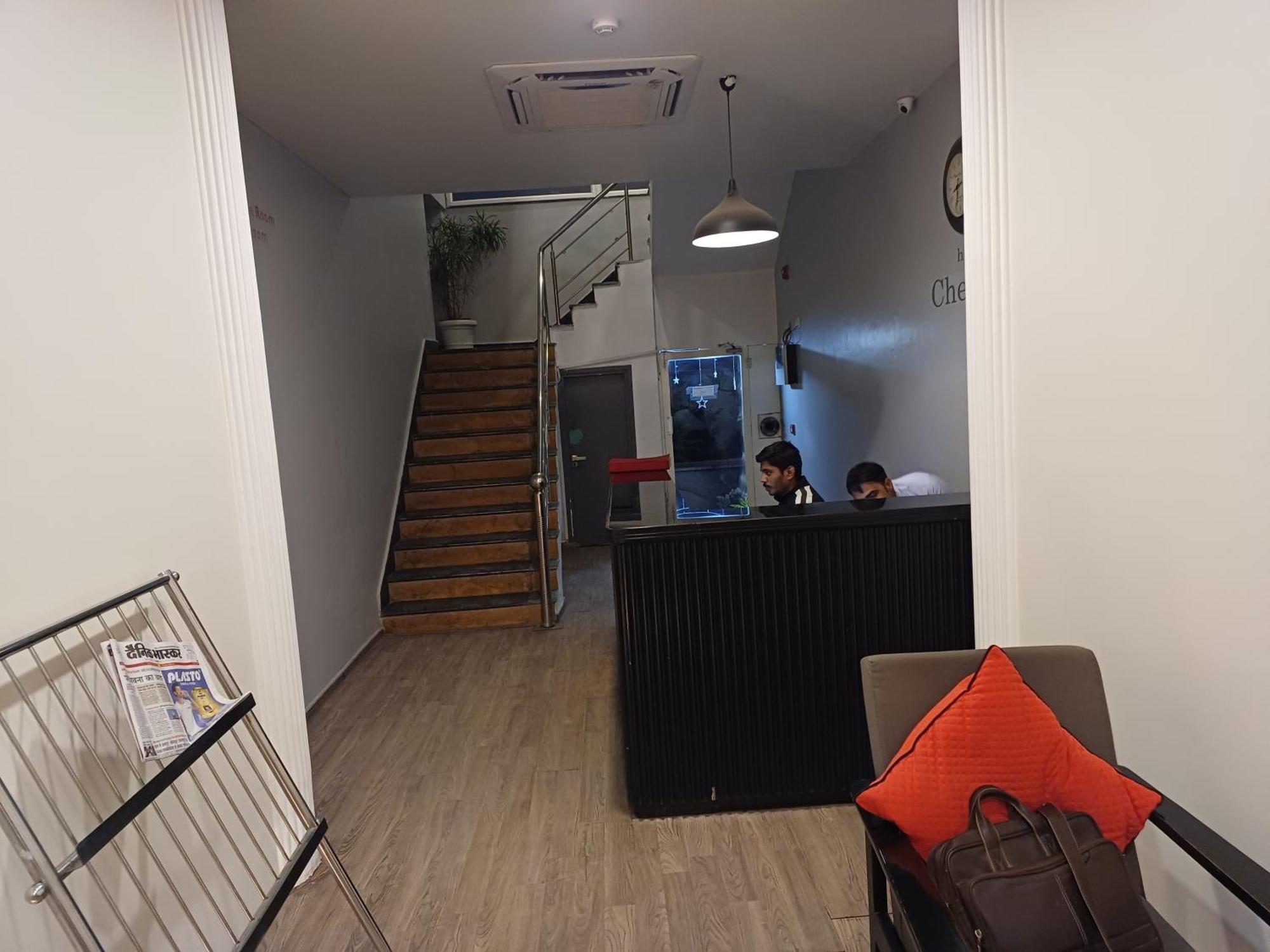 Hotel Chetram Elite Near Railway Station ジャイプール エクステリア 写真